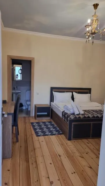  Deghceni club - picture  : Bed 