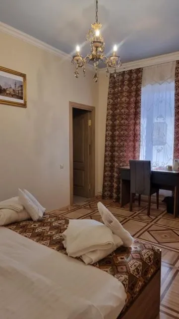  Deghceni club - picture  : Bed 