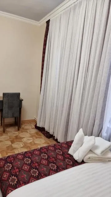  Deghceni club - picture  : Bed 