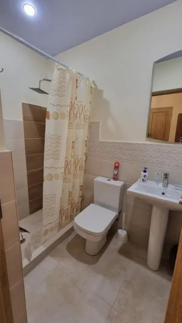  Deghceni club - picture  : Bathroom 