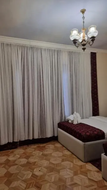  Deghceni club - picture  : Bed 