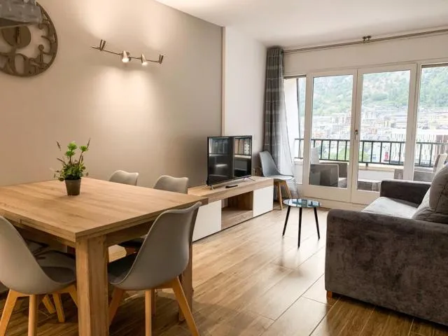  Apartamento duplex BH VANCOUVER en el centro - picture  : Seating area,Dining area 