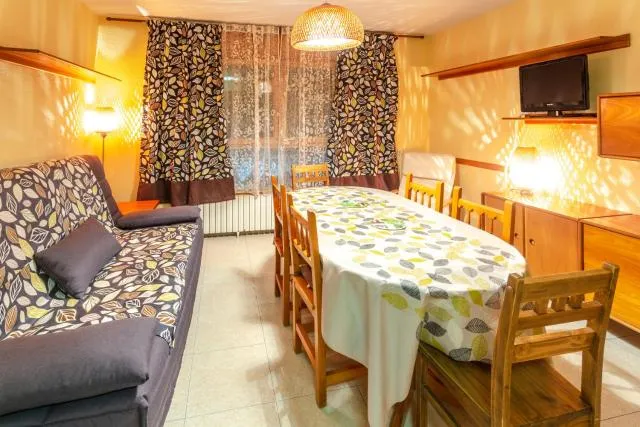  Maia Pedrous - picture  : Living room,Property 