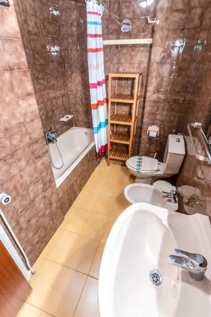  Maia Pedrous - picture  : Bathroom,Bathroom,Property 