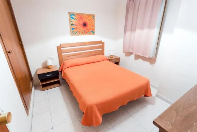  Maia Pedrous - picture  : Bed,Bed,Bedroom,Property,Room 