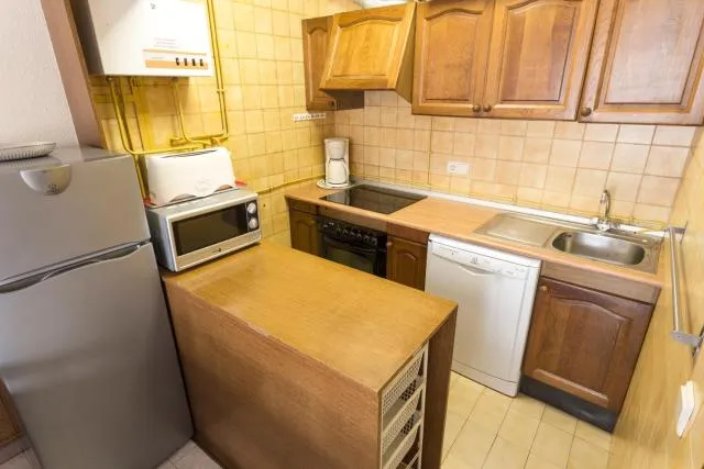  Maia Pedrous - picture  : Kitchen/kitchenette,Kitchen or kitchenette,Property 