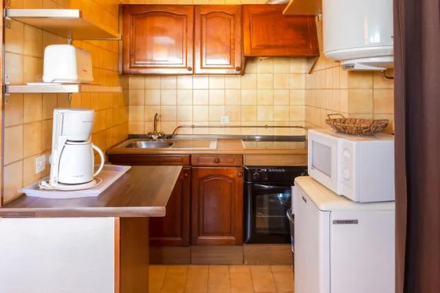  Maia Pedrous - picture  : Kitchen/kitchenette,Kitchen or kitchenette,Property 