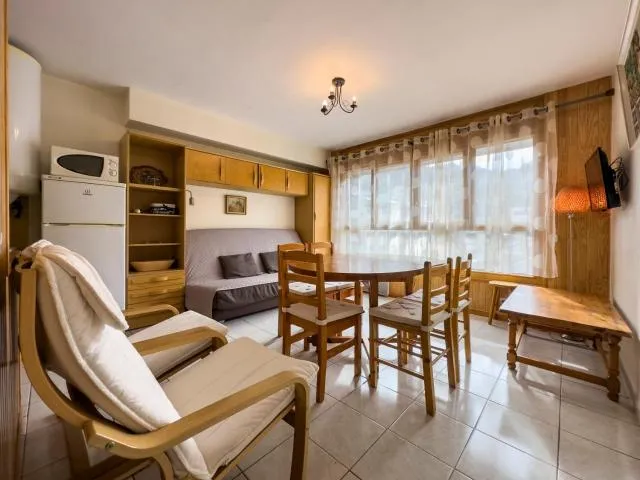  Maia Pedrous - picture  : Seating area,Dining area,Living room,Property 