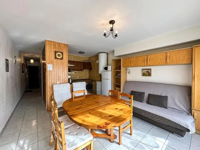  Maia Pedrous - picture  : Off site,Kitchen or kitchenette,Living room,Photo of the whole room,Property,Room 