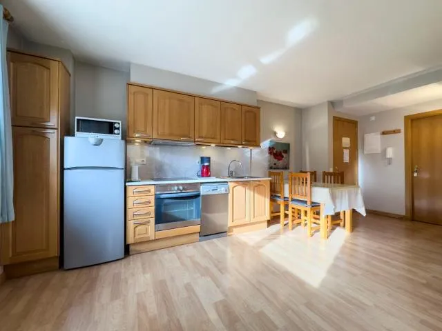  Nuria Pedrous - photo  : Cuisine/kitchenette,Cuisine ou kitchenette,Propriété 