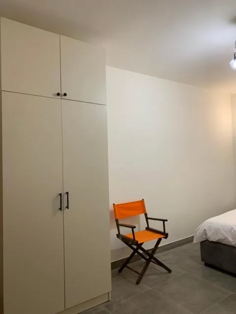  Loft Aparts - picture  : Seating area,Bedroom,wardrobe,Property 