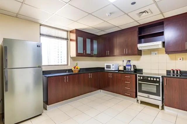  Roda Amwaj Suites Jumeirah Beach Residence - picture  : Kitchen/kitchenette,Kitchen or kitchenette,Property 