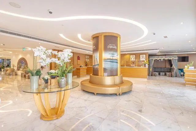  Roda Amwaj Suites Jumeirah Beach Residence - picture  : Nearby landmark,Lobby or reception,Property 