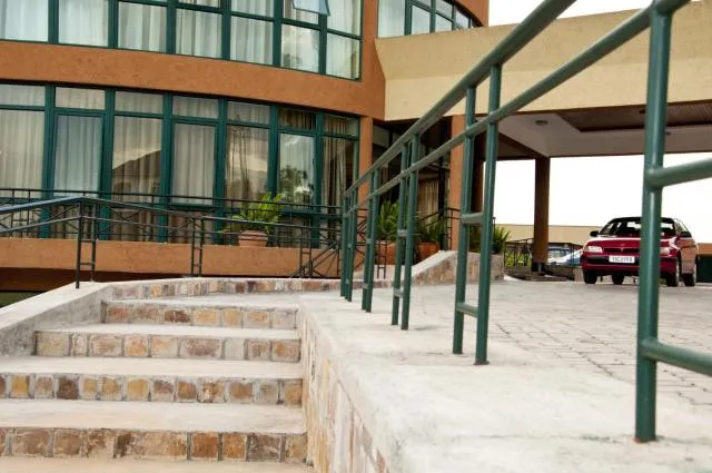  Gorillas Golf Hotel - photo  : Balcon/Terrasse,Propriété 