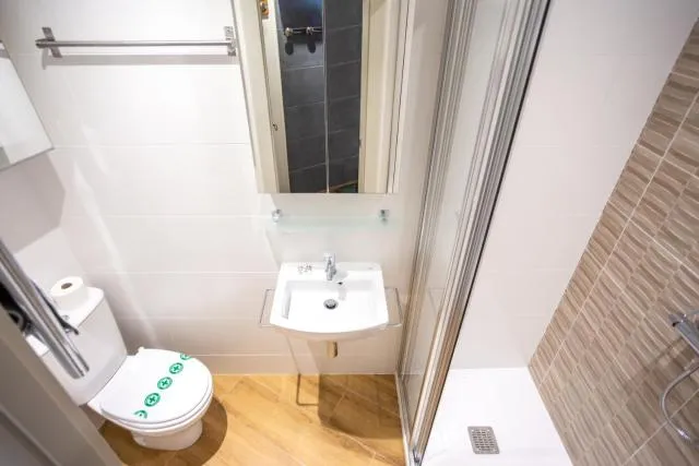  Tetras Pedrous - picture  : Bathroom,Bathroom,Property 