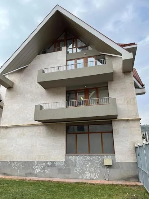  Magelline Apartment - picture  : Property building 