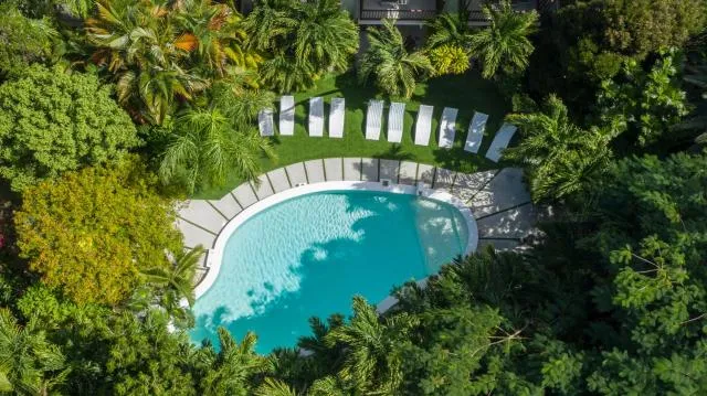  Siboney Beach Club - picture  : Swimming pool,Pool view,Swimming pool,Property 