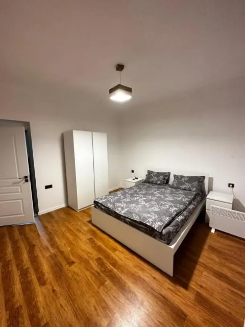  Eco House - picture  : Bed 