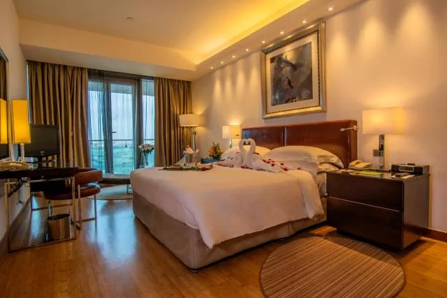  Burjuman Arjaan by Rotana - Dubai - picture  : Bed,Bedroom,Property,Room 