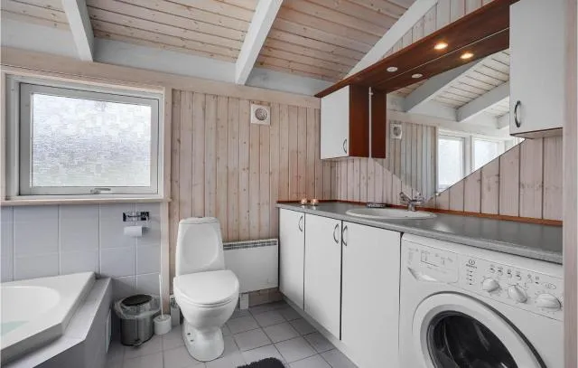  Holiday home Annavej Grenaa I - picture  : Bathroom,Bathroom,Property 