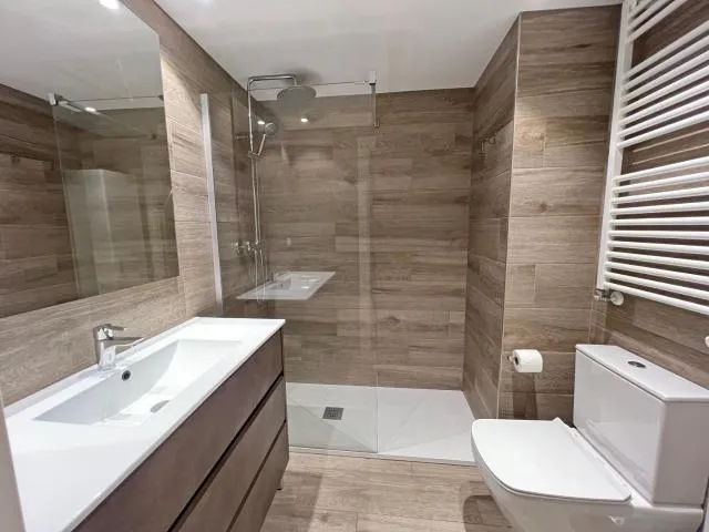  Apartamentos Valle de Inclés Deluxe 3000 - picture  : Bathroom,Bathroom,Property 