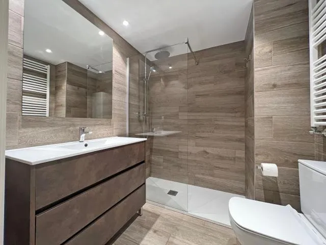  Apartamentos Valle de Inclés Deluxe 3000 - picture  : Shower,Bathroom,Bathroom,Property 