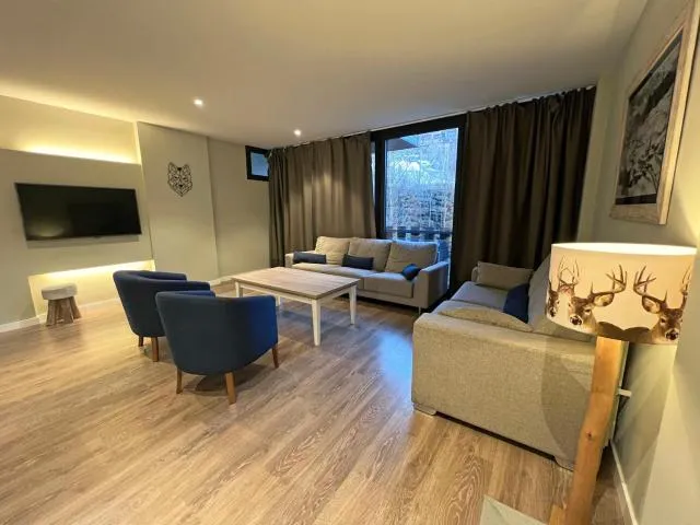  Apartamentos Valle de Inclés Deluxe 3000 - picture  : Seating area,TV and multimedia,Living room,Property 