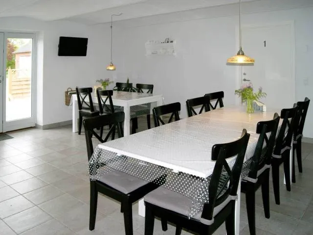  Vestervang Bed & Breakfast - picture  : Toilet,Restaurant/places to eat,Seating area,Dining area,Living room,Property 