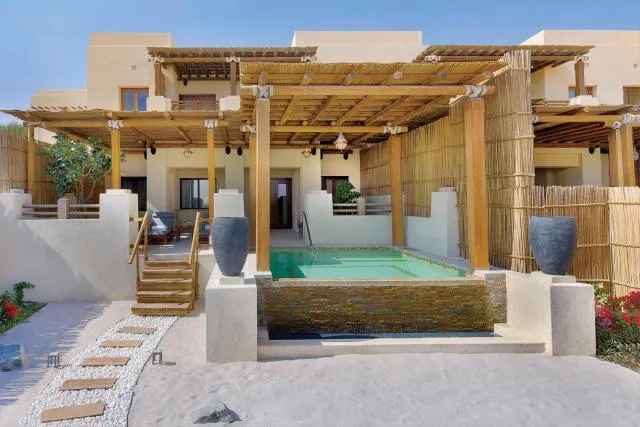  Al Wathba, a Luxury Collection Desert Resort & Spa, Abu Dhabi - picture  : Property building,Property building,Swimming pool,Property 