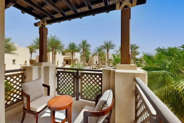  Al Wathba, a Luxury Collection Desert Resort & Spa, Abu Dhabi - picture  : Balcony/terrace,Photo of the whole room,Room 