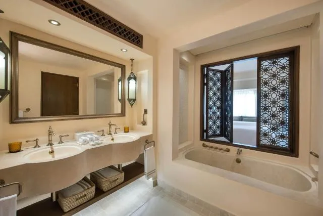  Al Wathba, a Luxury Collection Desert Resort & Spa, Abu Dhabi - picture  : Bathroom,Bathroom,Property 