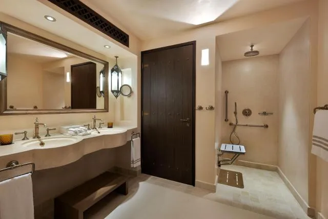  Al Wathba, a Luxury Collection Desert Resort & Spa, Abu Dhabi - picture  : Bathroom,Bathroom,Property 