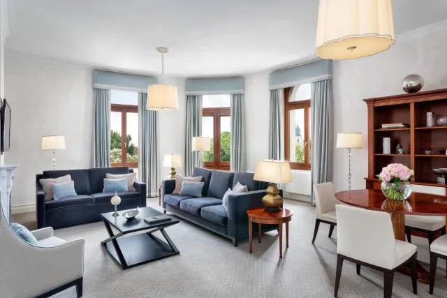  Hotel Bristol, A Luxury Collection Hotel, Warsaw - picture  : Seating area,Living room,Property 