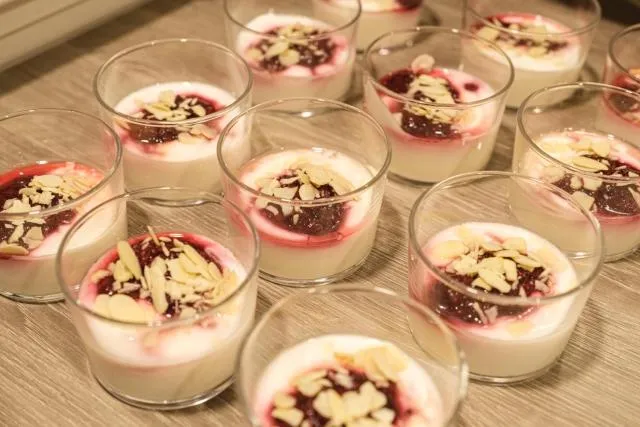  Hotel Caribou - picture  : Food,Breakfast,Property 