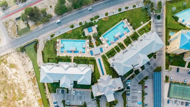  Villa5 - Peace of Heaven Villa in Aruba - picture  : Property building,Bird's eye view,Pool view,Property 