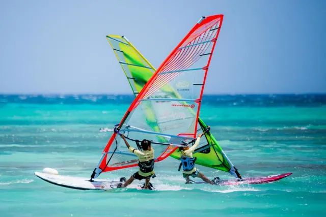  Villa5 - Peace of Heaven Villa in Aruba - picture  : Property building,Windsurfing,Property 