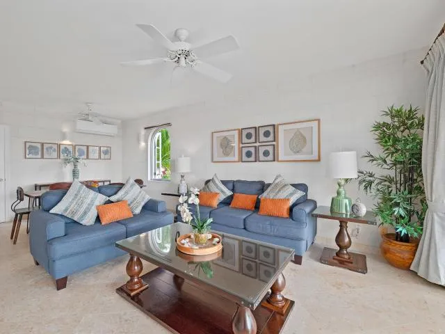  Royal Apartment at Westmoreland - picture  : Seating area,Living room,Seating area,Property 