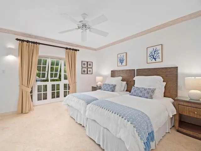  Royal Apartment at Westmoreland - picture  : Bed,Bedroom,Property 