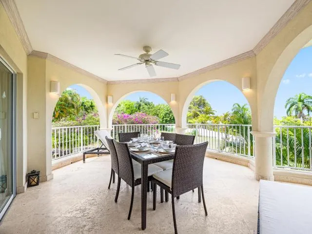  Royal Apartment at Westmoreland - picture  : Patio,Natural landscape,Balcony/Terrace,Other,Area and facilities,Property 