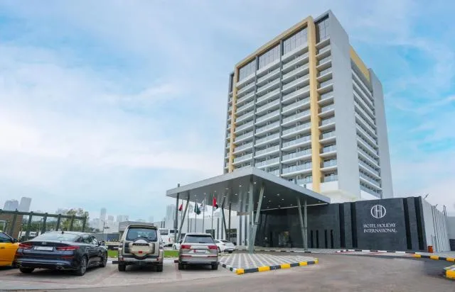  Hotel Holiday International - picture  : Property building,Property building,Property 