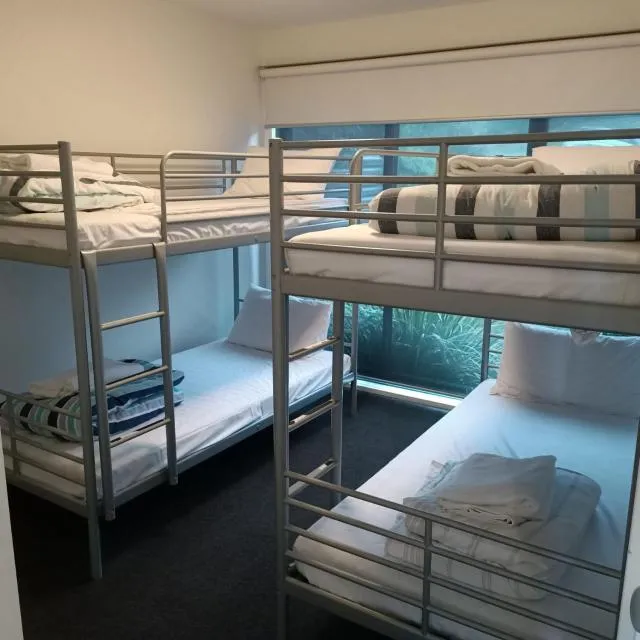  Earth Sea Sky - picture  : Off site 