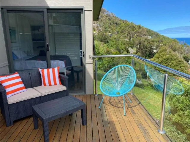  Earth Sea Sky - picture  : Balcony/terrace 