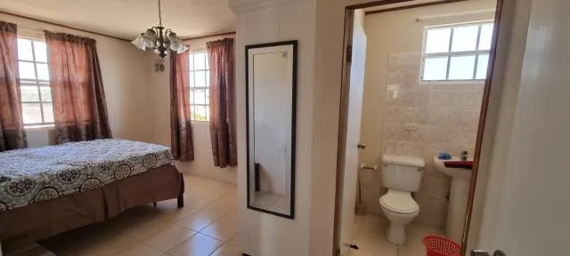  Home away from home - picture  : Bathroom,Bed 