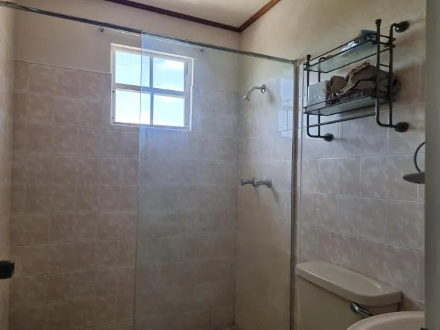  Home away from home - picture  : Bathroom 