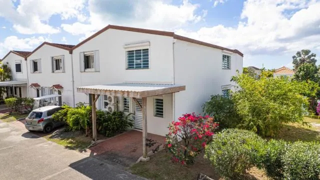  Antigua chiama Italia villas - picture  : Property building,Property building,Property 