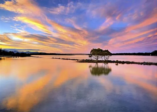  Driftway - picture  : Sunrise/sunset 