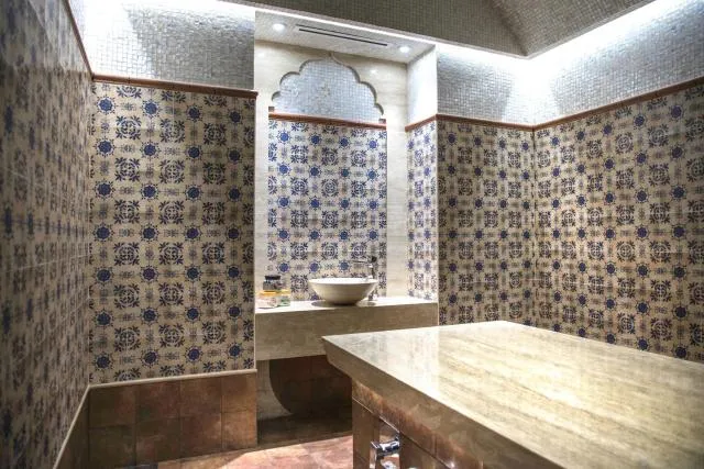  Elite Byblos Hotel - picture  : Bathroom,Massage,Bathroom,Spa and wellness centre/facilities,Property 