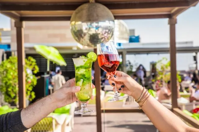  Elite Byblos Hotel - picture  : Restaurant/places to eat,Day,Balcony/Terrace,Lounge or bar,Food and drinks,Drinks,Property 