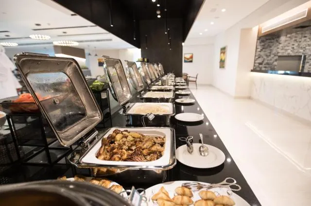  Elite Byblos Hotel - picture  : Restaurant/places to eat,BBQ facilities,Food and drinks,Decorative detail,Dining area,Food,Breakfast,Buffet breakfast,Lunch,Property 