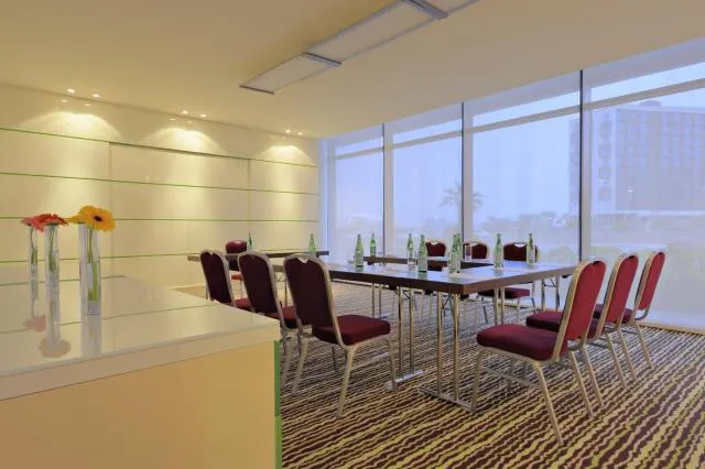  Park Inn by Radisson Abu Dhabi Yas Island - picture  : Business facilities,Property 